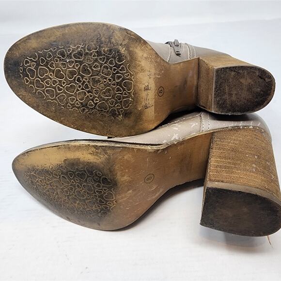 Steve Madden Lauren Taupe Ankle Booties Side Zip Laces Leather Boots Size 8 - Picture 8 of 9